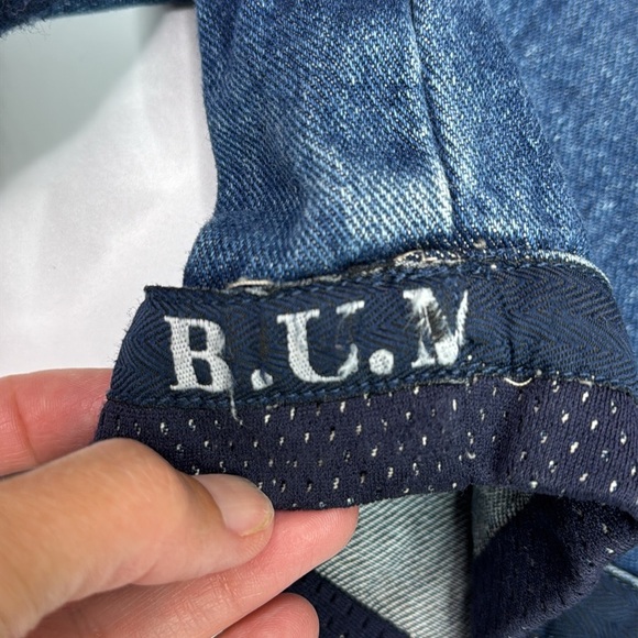 Vintage Bum Equipment Denim Shorts Size 7/8 Waist 24 - Picture 8 of 10